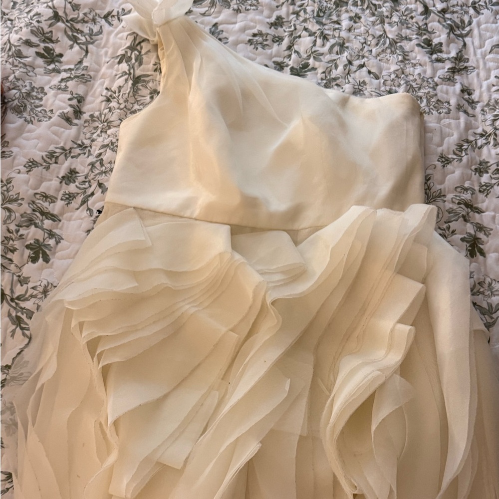 White by Vera Wang Cream Bridal Dress Label Close-Up